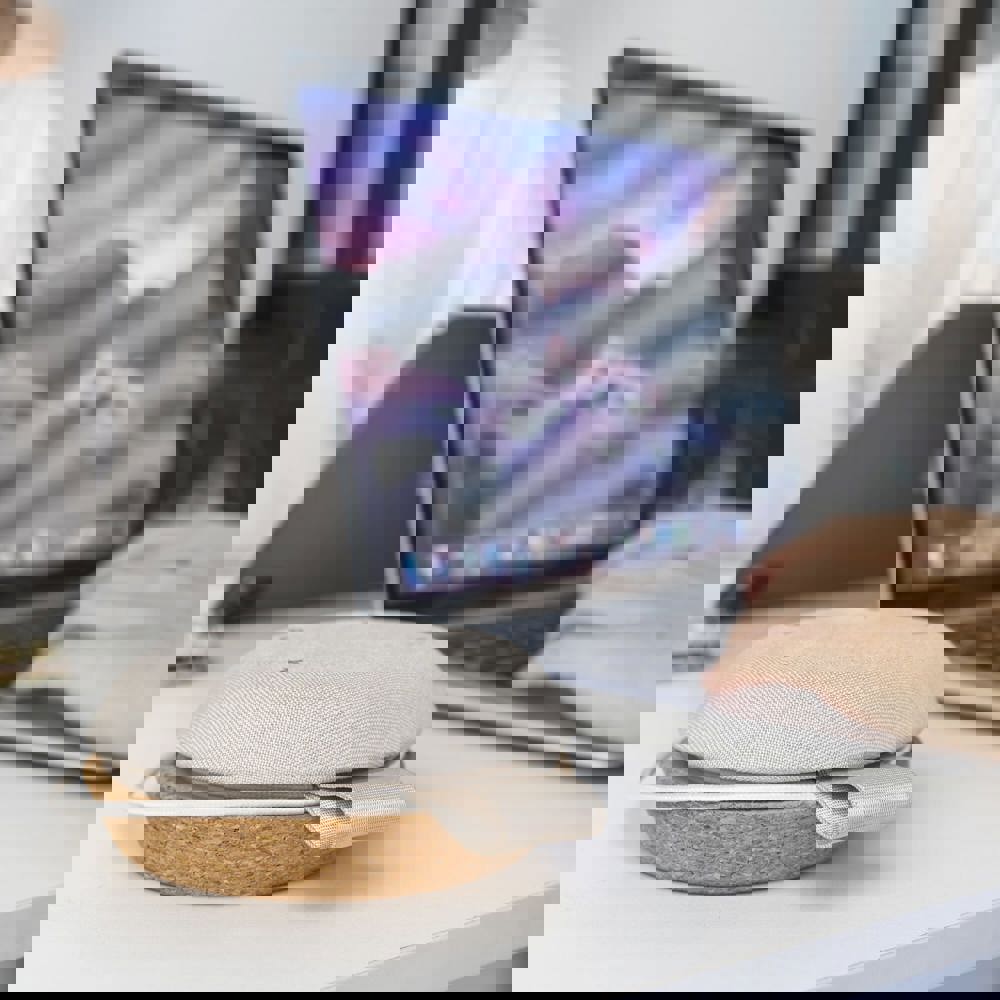 3189 | Xoopar Meetair Conference Speaker