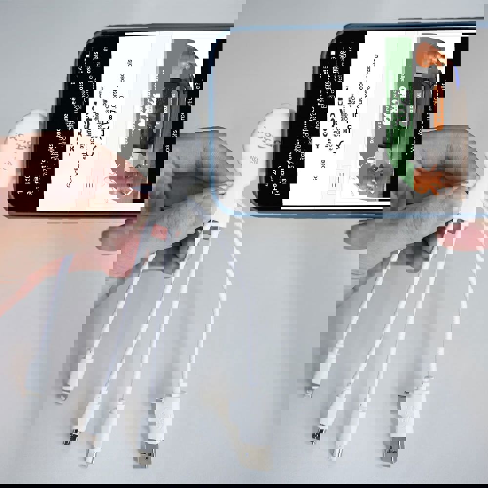 2099 | Xoopar Mr. Bio Smart Charging cable with NFC